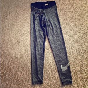 Nike sparkle leggings